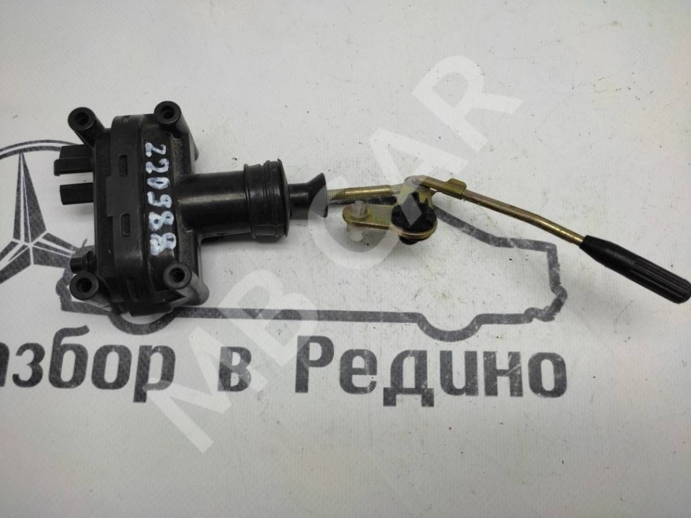 Активатор замка двери MERCEDES-BENZ E-класс W124/S124/C124/A124 (1984 - 1997) фото 1 — Разборка Мерседес