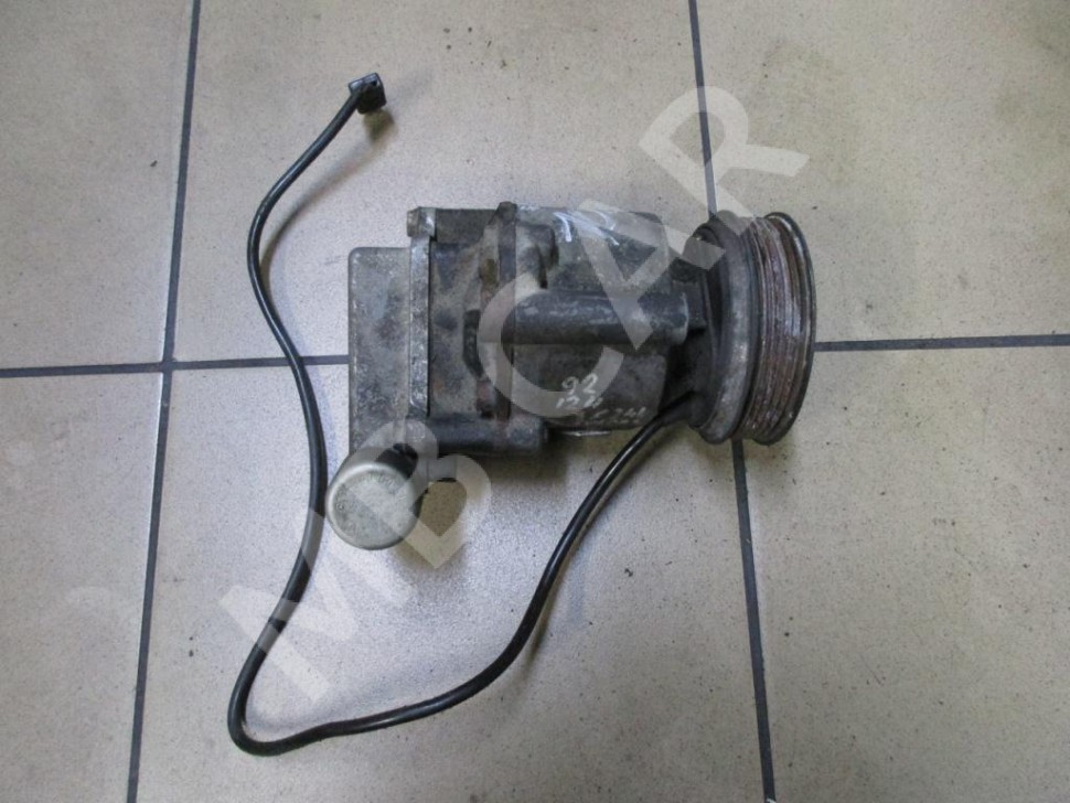 Продувка катализатора MERCEDES-BENZ E-класс W210/S210 (1995 - 1999) фото 1 — Разборка Мерседес