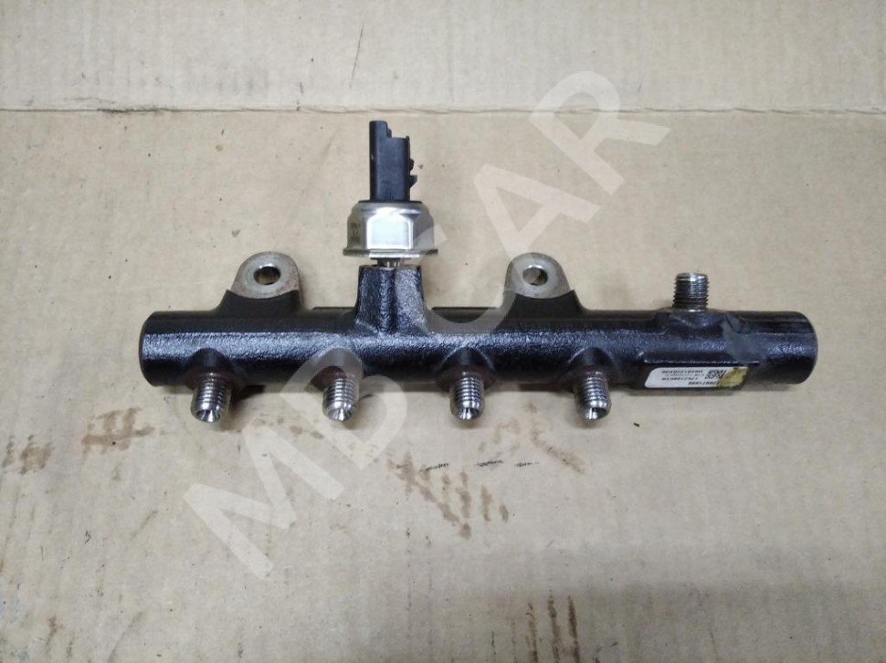 Рампа топливная MERCEDES-BENZ B-класс W246 рестайлинг (2014 - 2018) фото 1 — Разборка Мерседес