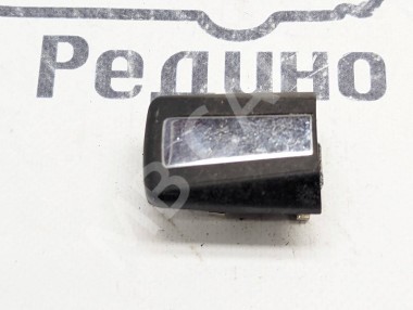 Крышка ручки двери MERCEDES-BENZ W124 W124/S124/C124/A124 (1984 - 1993) — Разборка Мерседес