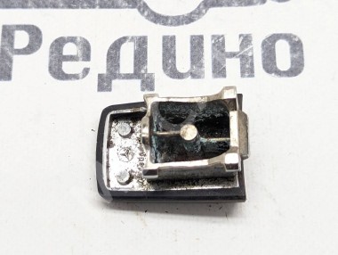 Крышка ручки двери MERCEDES-BENZ W124 W124/S124/C124/A124 (1984 - 1993) — Разборка Мерседес