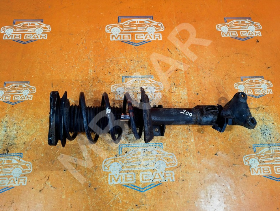 Стойка передняя MERCEDES-BENZ C-класс W204/S204 (2006 - 2011) фото 1 &mdash; Разборка Мерседес