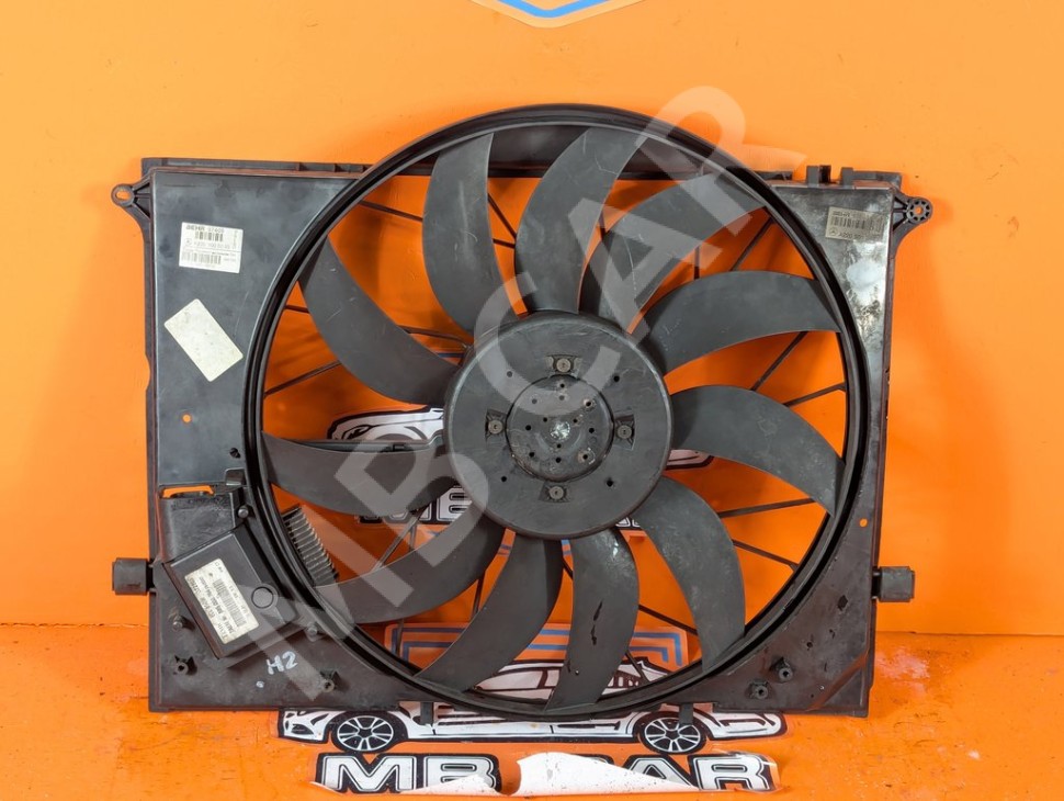 Вентилятор основной MERCEDES-BENZ S-класс W220 (1998 - 2005) фото 1 &mdash; Разборка Мерседес