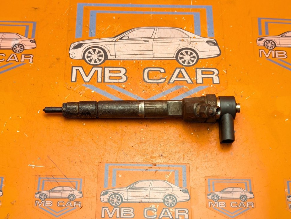 Форсунка ДИЗЕЛЬ MERCEDES-BENZ C-класс W203/S203/CL203 рестайлинг (2004 - 2008) C 220 CDI 2.2 AT (150 л.с.) фото 1 &mdash; Разборка Мерседес