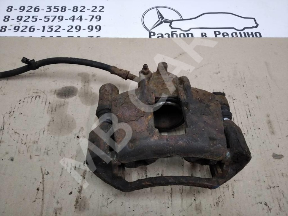 Суппорт передний правый MERCEDES-BENZ Vito W638 (1996 - 2003) фото 1 — Разборка Мерседес