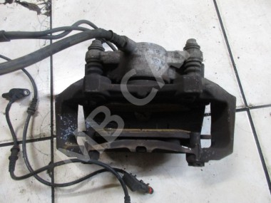 Суппорт передний правый MERCEDES-BENZ E-класс W212/S212/C207/A207 (2009 - 2013) — Разборка Мерседес