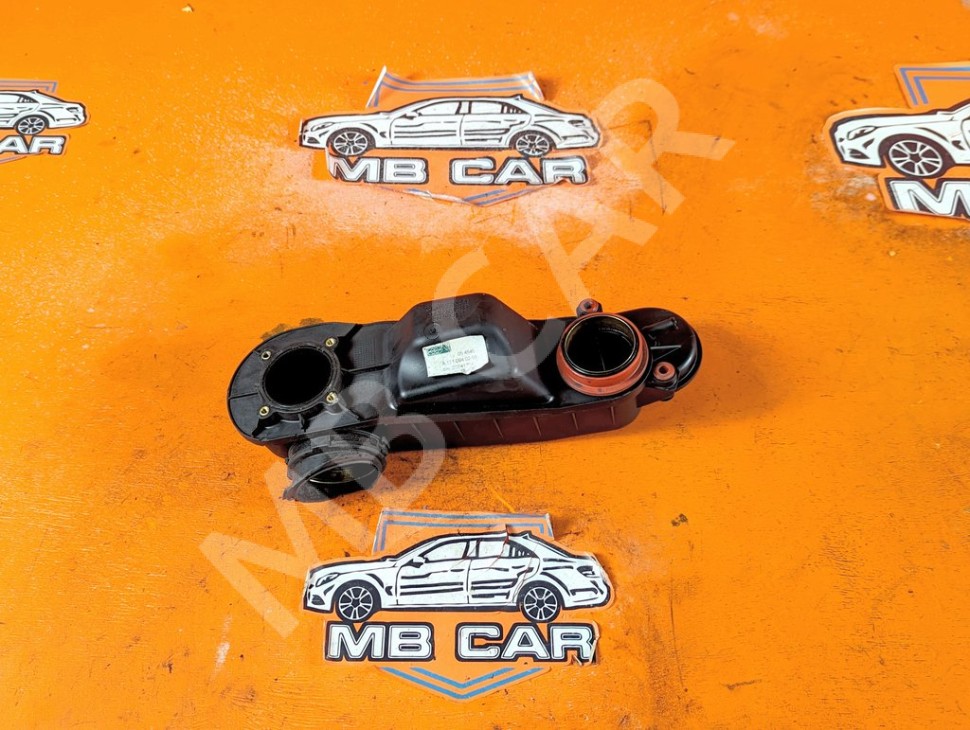 Резонатор воздушного фильтра MERCEDES-BENZ CLK-класс C208/A208 рестайлинг (1999 - 2003) фото 1 &mdash; Разборка Мерседес
