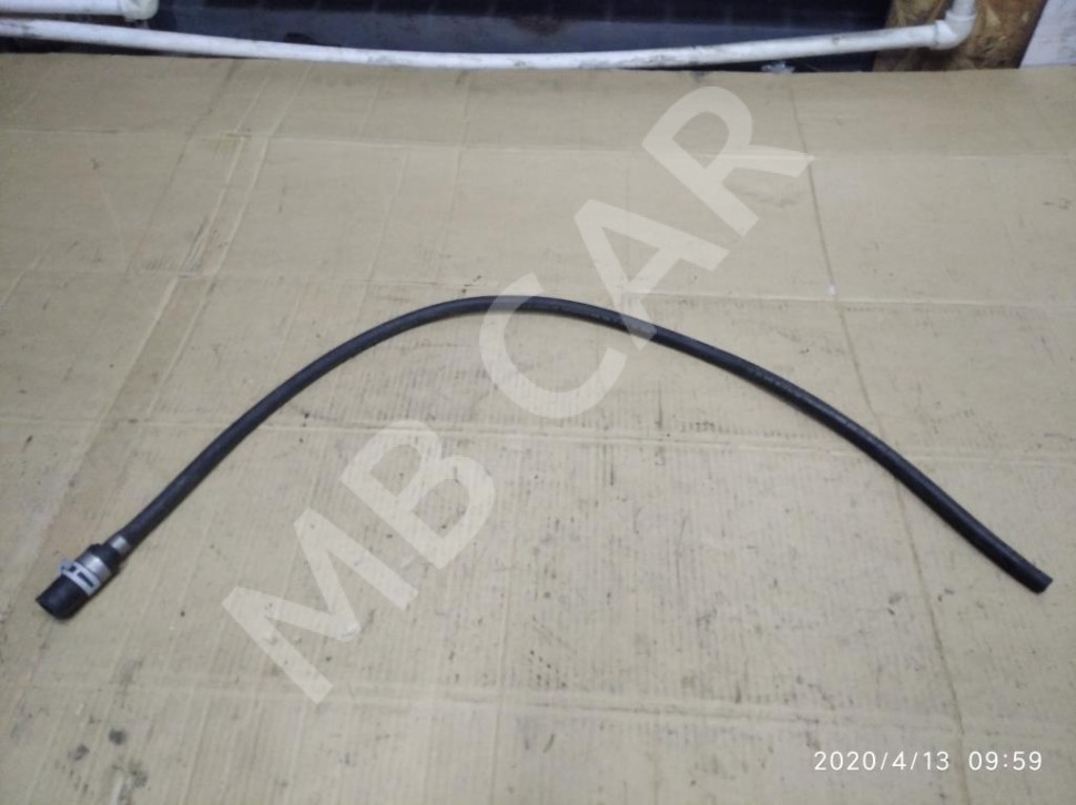 Шланг подогрева бачка омывателя MERCEDES-BENZ S-класс W220 (1998 - 2005) фото 1 — Разборка Мерседес