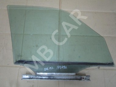 Стекло переднее левое MERCEDES-BENZ C-класс W202/S202 (1993 - 1997) — Разборка Мерседес