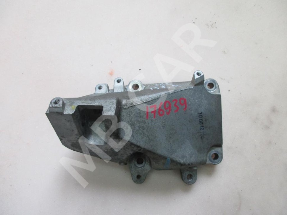 Лапа правая MERCEDES-BENZ M-класс AMG W166 (2011 - 2015) фото 1 — Разборка Мерседес