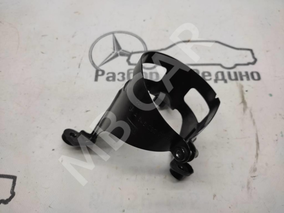 Кронштейн топливного фильтра MERCEDES-BENZ CLK-класс C209/W209 рестайлинг (2005 - 2010) фото 1 — Разборка Мерседес