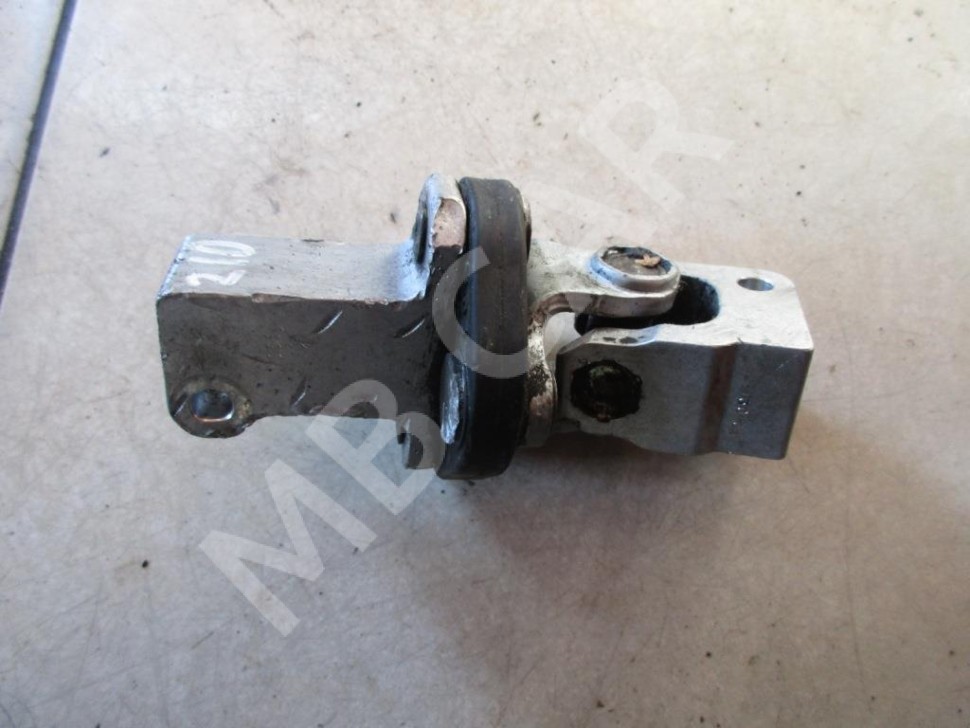 Кардан рулевого вала MERCEDES-BENZ E-класс W210/S210 рестайлинг (1999 - 2003) фото 1 — Разборка Мерседес