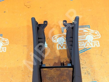 Подлокотник MERCEDES-BENZ E-класс W211/S211 (2002 - 2006) — Разборка Мерседес