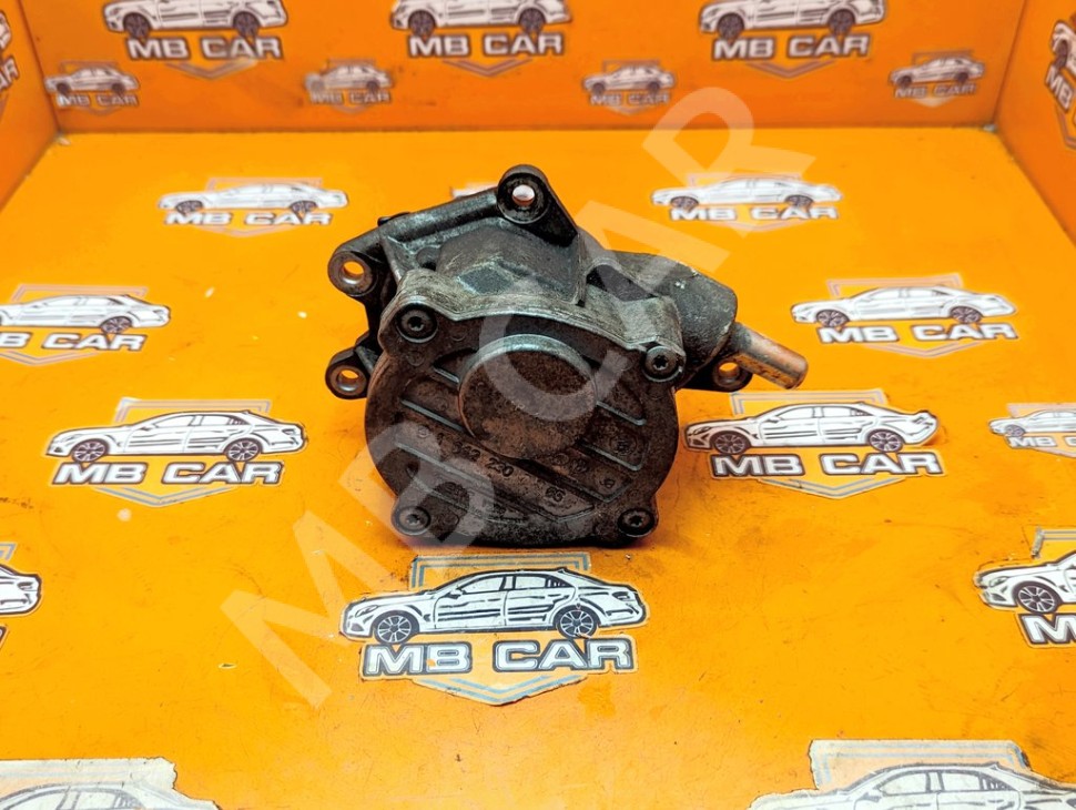 Насос вакуумный MERCEDES-BENZ GLE-класс Coupe C292 (2015 - 2019) фото 1 &mdash; Разборка Мерседес