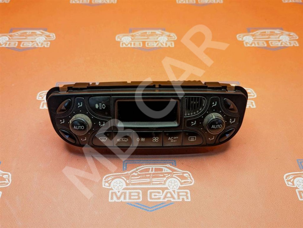 Панель управления климатом MERCEDES-BENZ C-класс W203/S203/CL203 (2000 - 2004) фото 1 — Разборка Мерседес