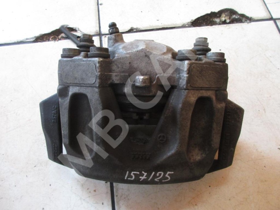 Суппорт передний левый MERCEDES-BENZ E-класс W212/S212/C207/A207 (2009 - 2013) фото 1 &mdash; Разборка Мерседес