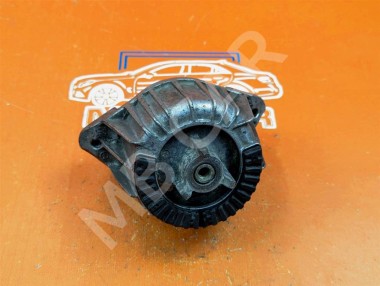 Опора двигателя MERCEDES-BENZ C-класс W204/S204 (2006 - 2011) — Разборка Мерседес