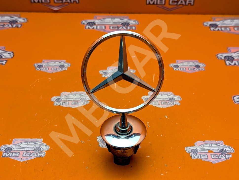 Эмблема капота MERCEDES-BENZ C-класс W204/S204 (2006 - 2011) фото 1 &mdash; Разборка Мерседес