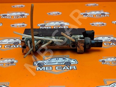 Блок клапанов пневмоподвески MERCEDES-BENZ S-класс W220 рестайлинг (2002 - 2005) — Разборка Мерседес