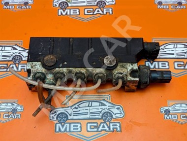 Блок клапанов пневмоподвески MERCEDES-BENZ S-класс W220 рестайлинг (2002 - 2005) — Разборка Мерседес