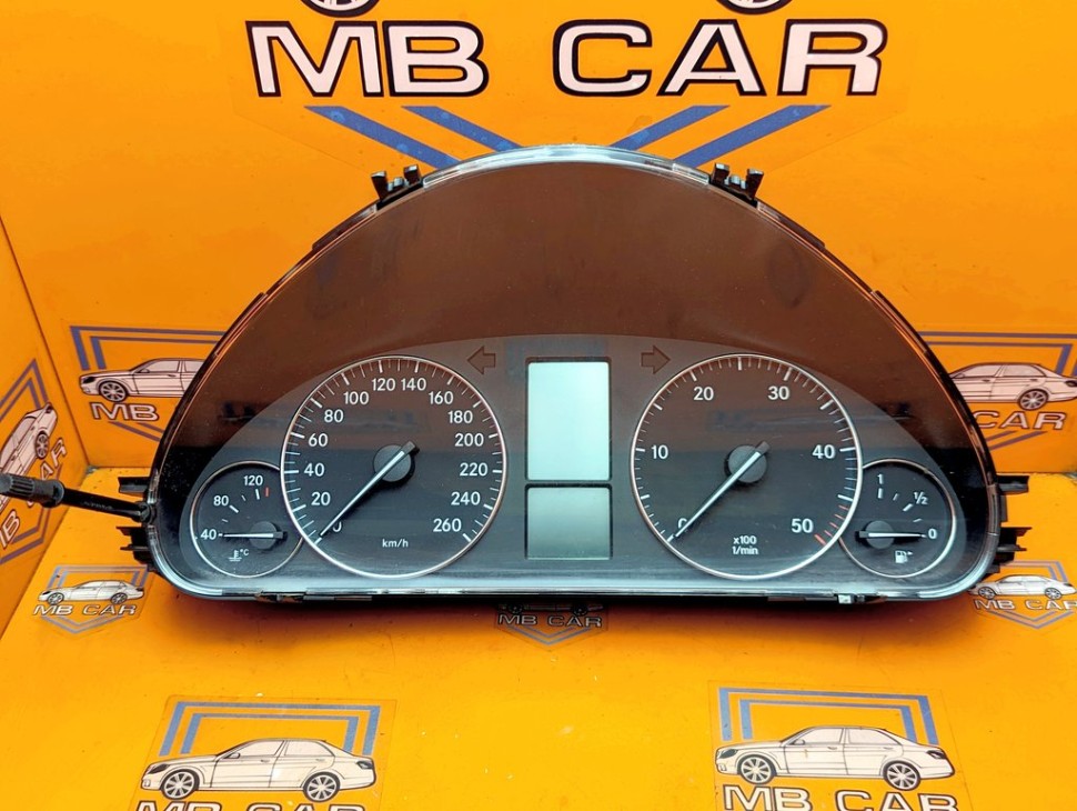 Щиток приборов MERCEDES-BENZ C-класс W203/S203/CL203 рестайлинг (2004 - 2008) C 220 CDI 2.2 AT (150 л.с.) фото 1 &mdash; Разборка Мерседес
