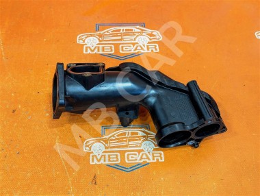 Патрубок впускного коллектора MERCEDES-BENZ S-класс W222/C217/A217 (2013 - 2017) — Разборка Мерседес