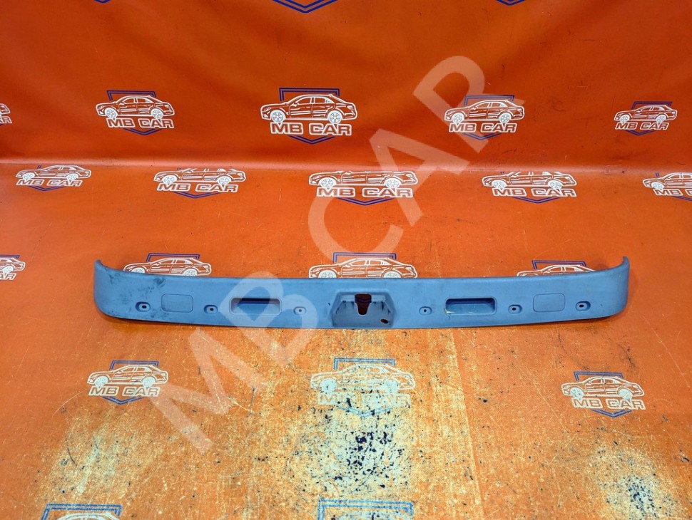Накладка крышки багажника MERCEDES-BENZ E-класс W211/S211 (2002 - 2006) фото 1 — Разборка Мерседес