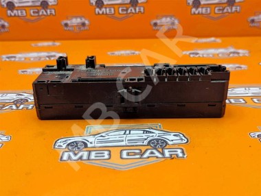 Блок предохранителей MERCEDES-BENZ CLK-класс C208/A208 (1997 - 2000) — Разборка Мерседес