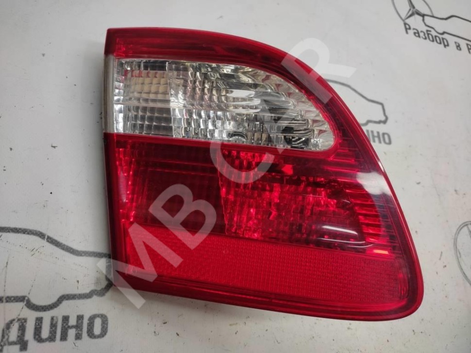 Фонарь крышки багажника MERCEDES-BENZ E-класс W211/S211 (2002 - 2006) фото 1 — Разборка Мерседес