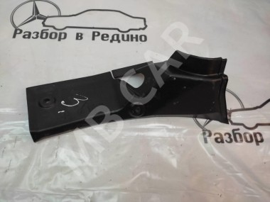 Накладка петли багажника MERCEDES-BENZ R-класс W251 (2005 - 2007) — Разборка Мерседес