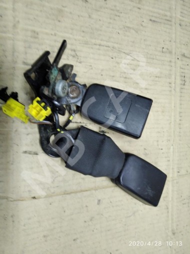 Замок ремня безопасности MERCEDES-BENZ E-класс W212/S212/C207/A207 (2009 - 2013) — Разборка Мерседес