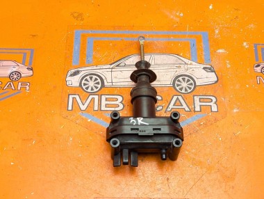 Активатор замка двери MERCEDES-BENZ E-класс W124/S124/C124/A124 (1984 - 1997) E 300 CDI 3.0 AT (136 л.с.) &mdash; Разборка Мерседес