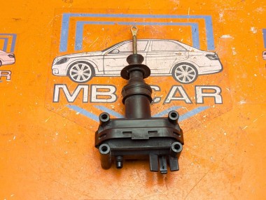 Активатор замка двери MERCEDES-BENZ E-класс W124/S124/C124/A124 (1984 - 1997) E 300 CDI 3.0 AT (136 л.с.) &mdash; Разборка Мерседес