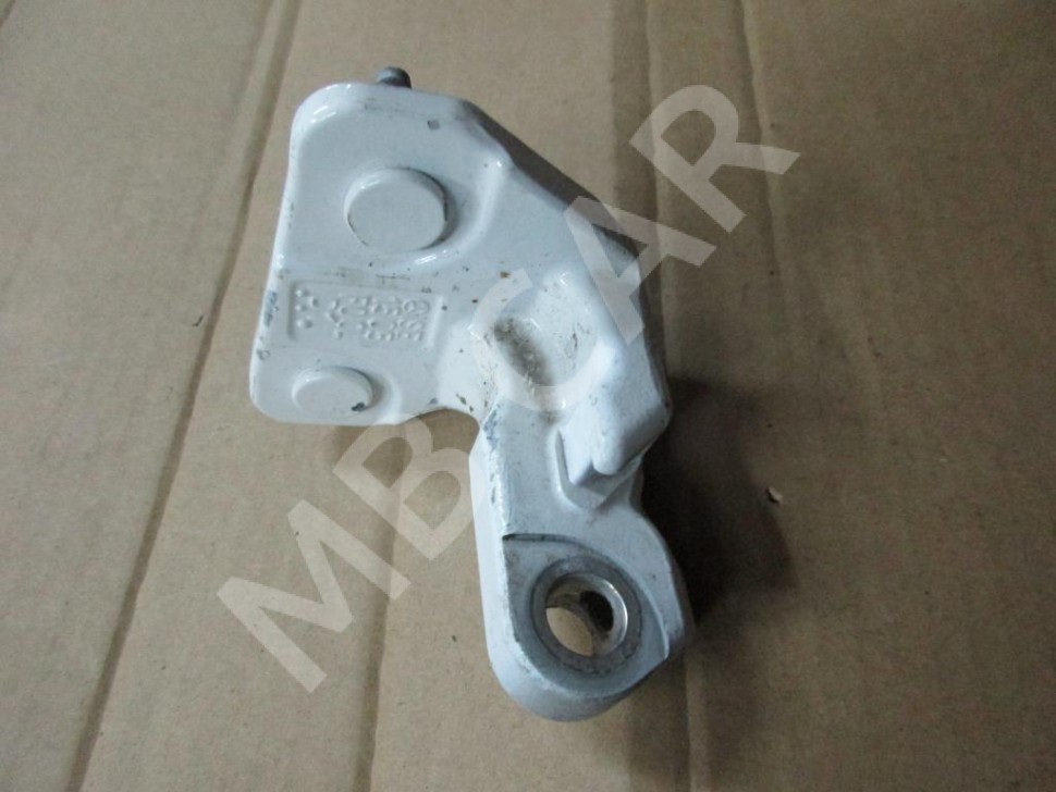 Петля двери MERCEDES-BENZ C-класс W205/S205/C205/A205 (2014 - 2018) фото 1 — Разборка Мерседес