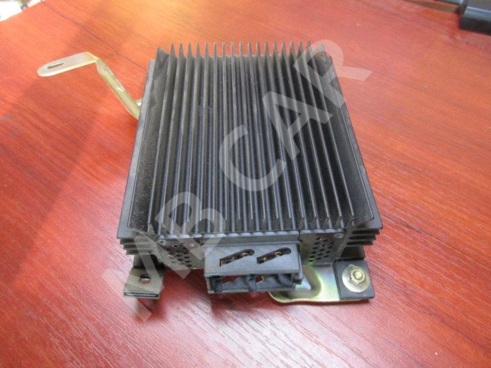 Усилитель звука MERCEDES-BENZ E-класс W124/S124/C124/A124 (1984 - 1997) фото 1 &mdash; Разборка Мерседес