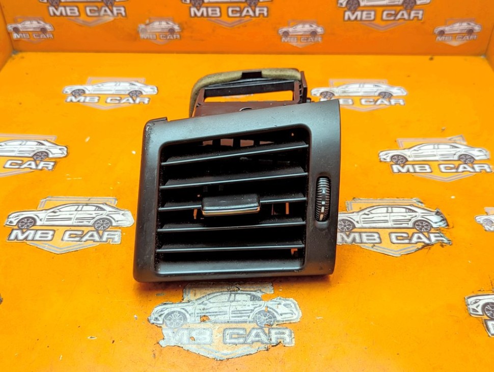 Воздуховод MERCEDES-BENZ R-класс W251 рестайлинг (2007 - 2010) R 350d 3.0 4MATIC 7G-Tronic (224 л.с.) фото 1 &mdash; Разборка Мерседес
