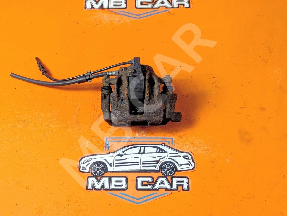 Суппорт передний правый MERCEDES-BENZ C-класс W202/S202 (1993 - 1997) фото 1 &mdash; Разборка Мерседес