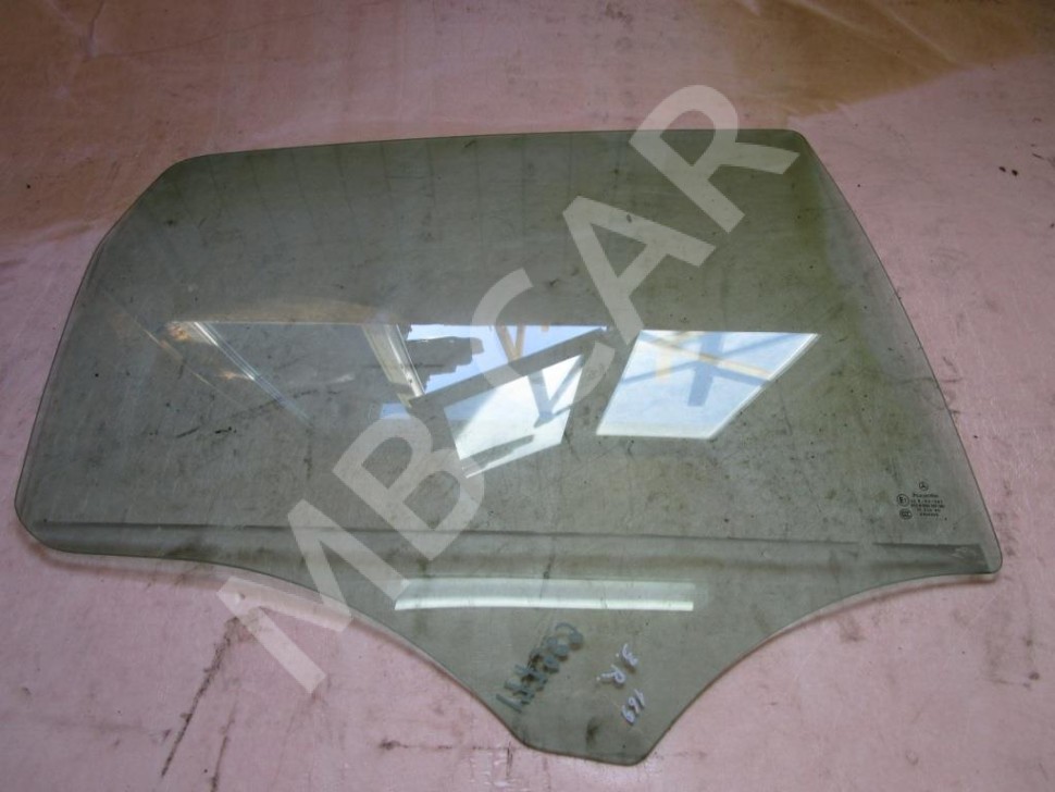 Стекло заднее правое MERCEDES-BENZ A-класс W169 рестайлинг (2008 - 2012) фото 1 — Разборка Мерседес