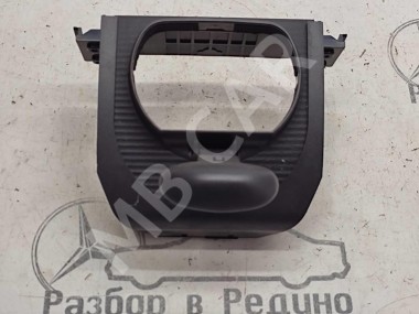 Крышка рулевой колонки MERCEDES-BENZ E-класс W211/S211 (2002 - 2006) — Разборка Мерседес