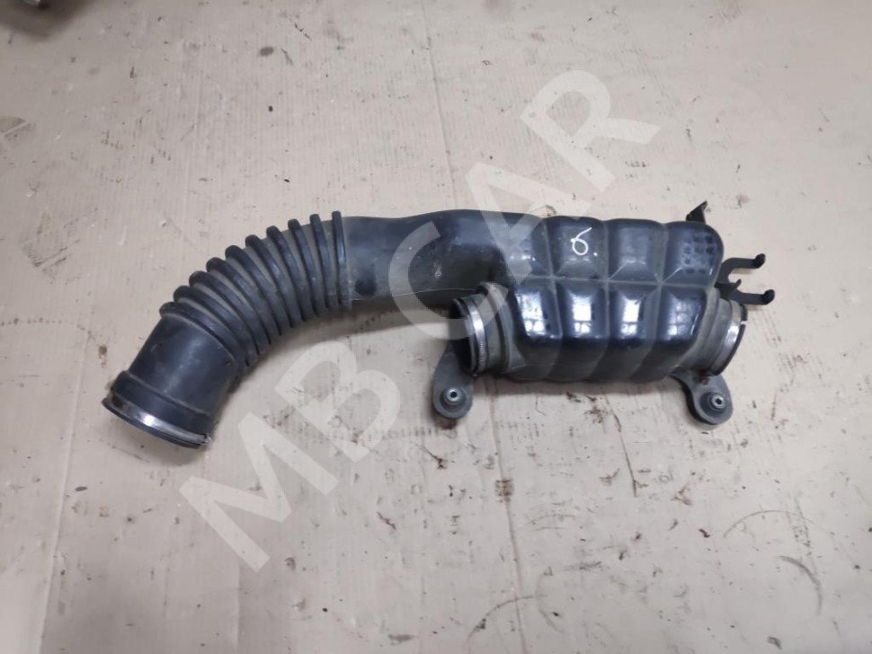 Патрубок воздушный MERCEDES-BENZ M-класс W163 рестайлинг (2001 - 2005) фото 1 — Разборка Мерседес