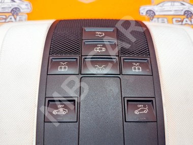 Плафон салона MERCEDES-BENZ C-класс W204/S204/С204 рестайлинг (2011 - 2015) &mdash; Разборка Мерседес