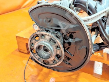 Подрамник задний MERCEDES-BENZ C-класс W205/S205/C205/A205 (2014 - 2018) — Разборка Мерседес