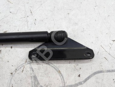 Амортизатор крышки багажника MERCEDES-BENZ M-класс AMG W163 рестайлинг (2001 - 2005) — Разборка Мерседес