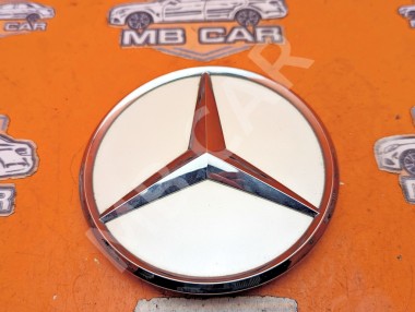 Эмблема крышки багажника MERCEDES-BENZ C-класс W205/S205/C205/A205 (2014 - 2018) — Разборка Мерседес