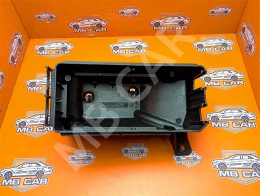 Корпус блока предохранителей MERCEDES-BENZ M-класс W164 (2005 - 2008) — Разборка Мерседес