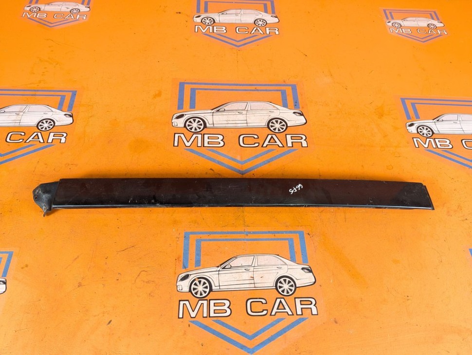 Крышка шины сдвижной двери MERCEDES-BENZ Vito W638 (1996 - 2003) 108 2.3 CDI MT (79 л.с.) фото 1 &mdash; Разборка Мерседес