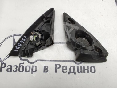 Уголок зеркала MERCEDES-BENZ CLS-класс C219 (2004 - 2008) — Разборка Мерседес