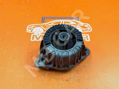 Опора двигателя MERCEDES-BENZ C-класс W204/S204 (2006 - 2011) — Разборка Мерседес