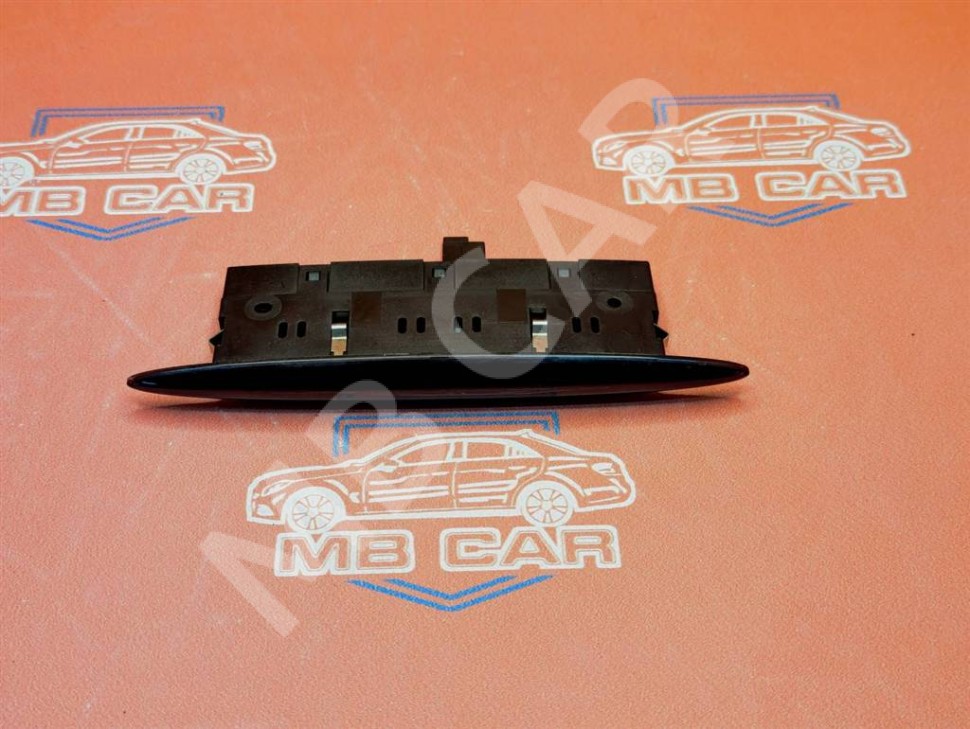 Индикатор парктроника MERCEDES-BENZ GL-класс X164 рестайлинг (2009 - 2012) фото 1 &mdash; Разборка Мерседес