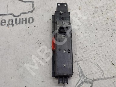 Блок кнопок стеклоподъемников MERCEDES-BENZ V-класс W639 (2003 - 2014) — Разборка Мерседес